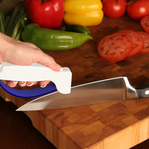 Accusharp Knife & Tool Sharpener - Image 5