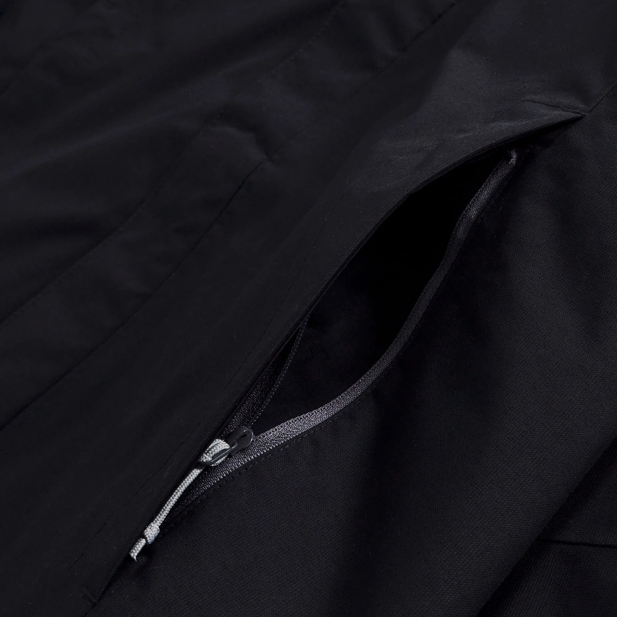 Berghaus Men's RG Alpha 2.0 Waterproof Jacket (Black) - Image 12