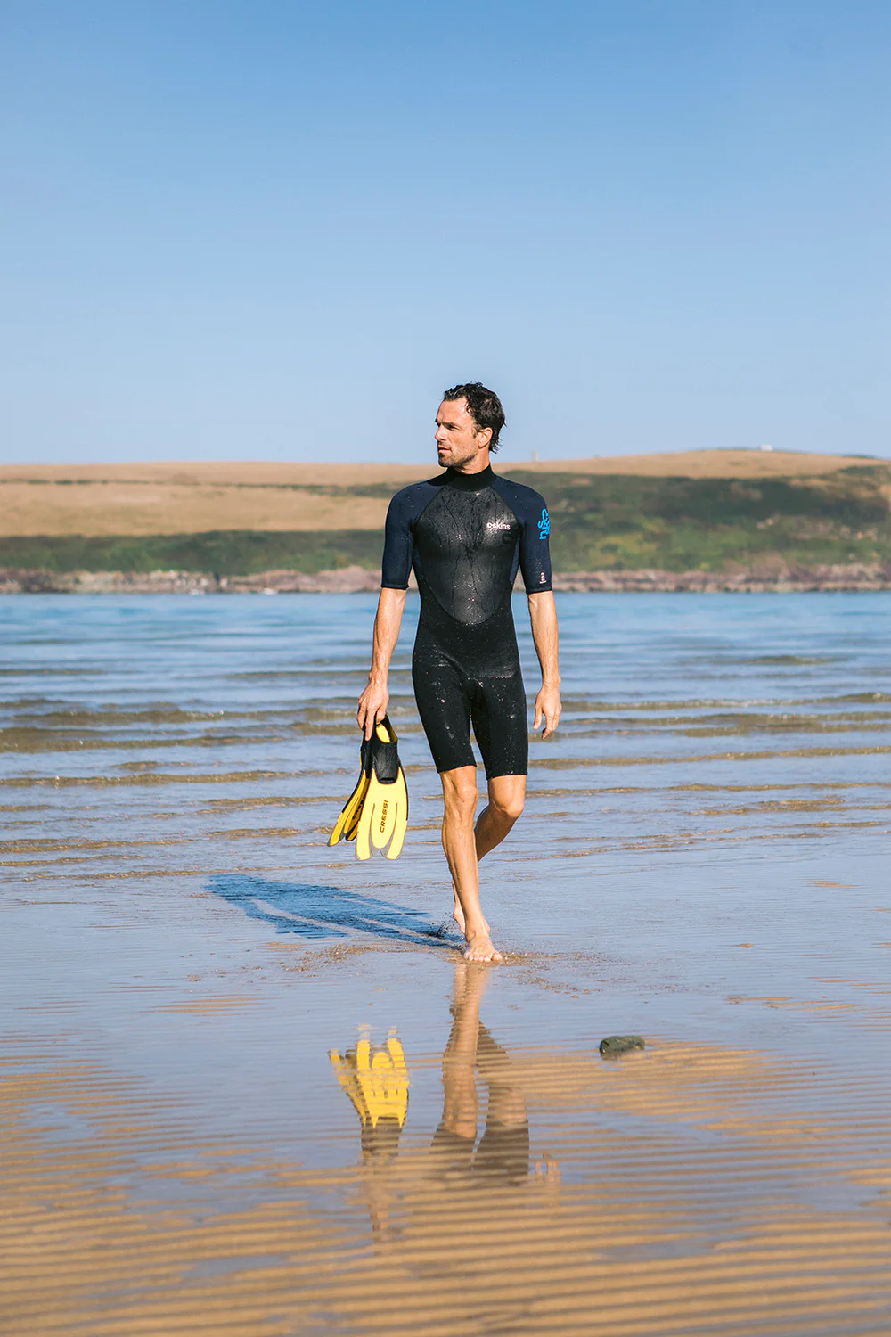 C-Skins Men's Element 3/2mm Flatlock Shorty Wetsuit (Black/Slate/Cyan) - Image 9