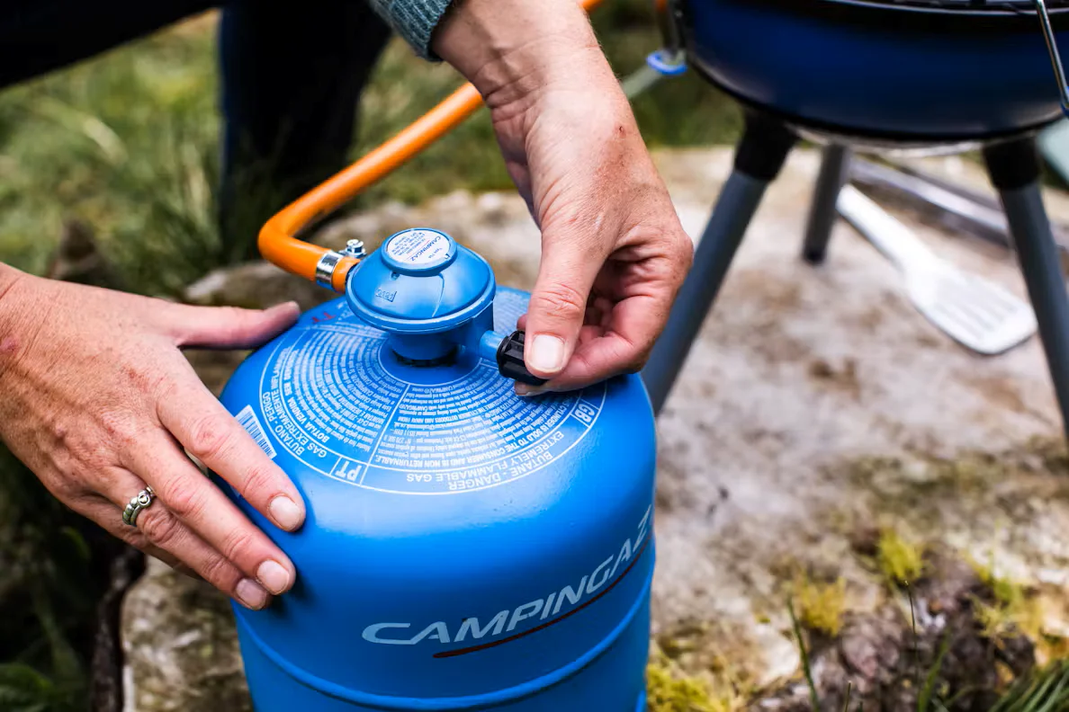 Campingaz 907 Cylinder (Bottle Only - Gas Sold Separately)(COLLECTION ONLY) - Image 3