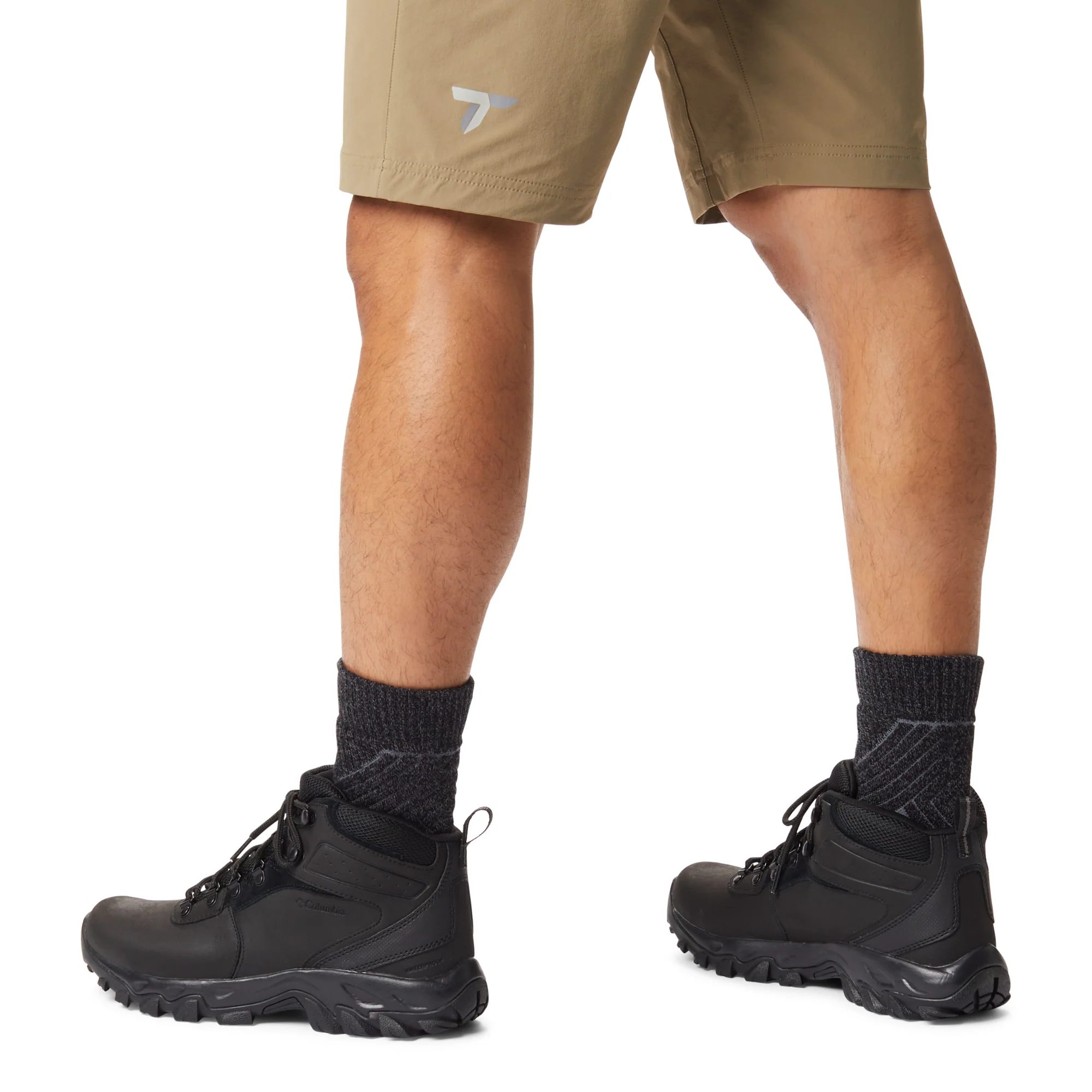 Columbia Men's Newton Ridge Plus II Waterproof Trail Boots (Black) - Image 10