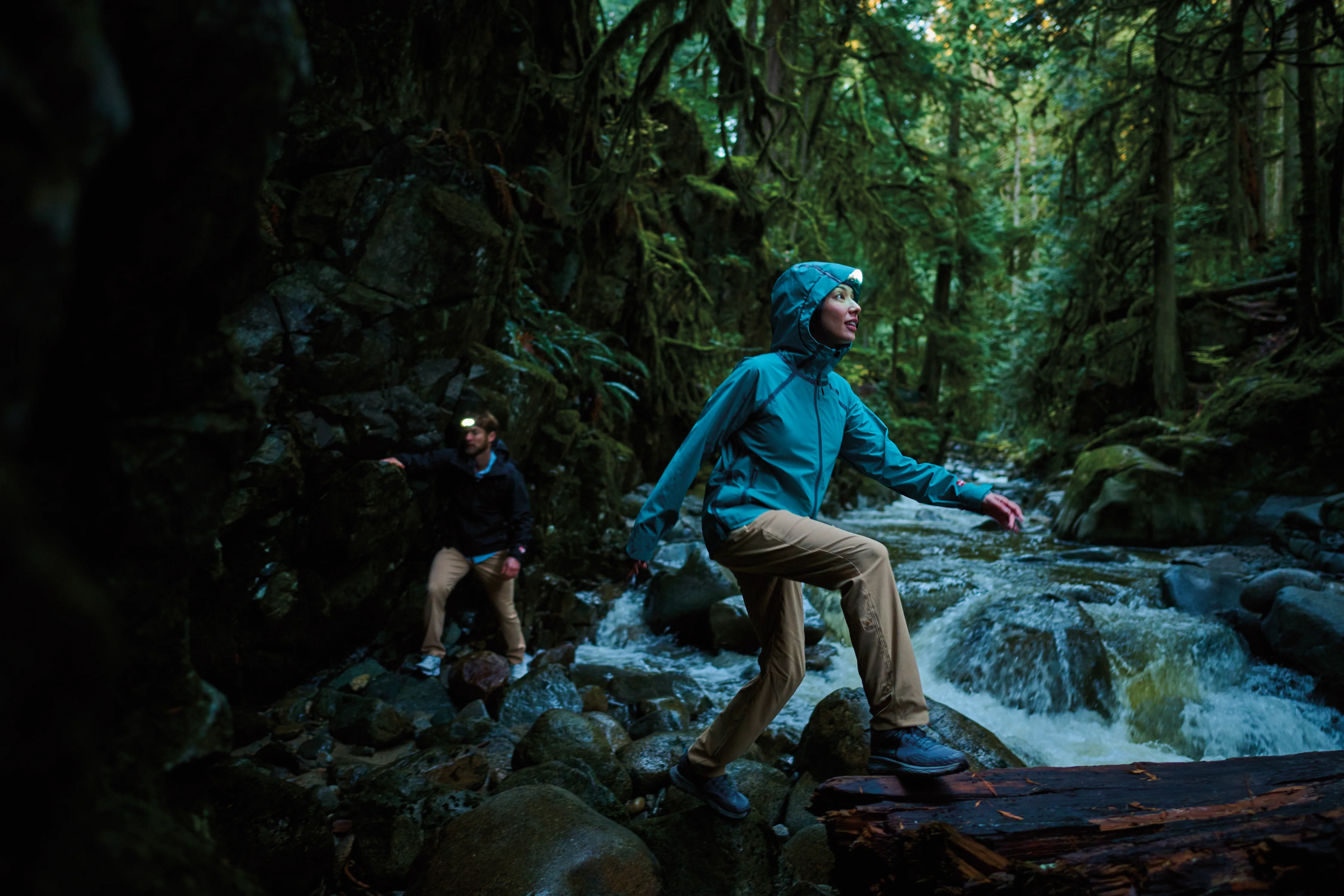 Columbia Women's Reign No Shine Outdry Extreme Waterproof Jacket (River Blue) - Image 27