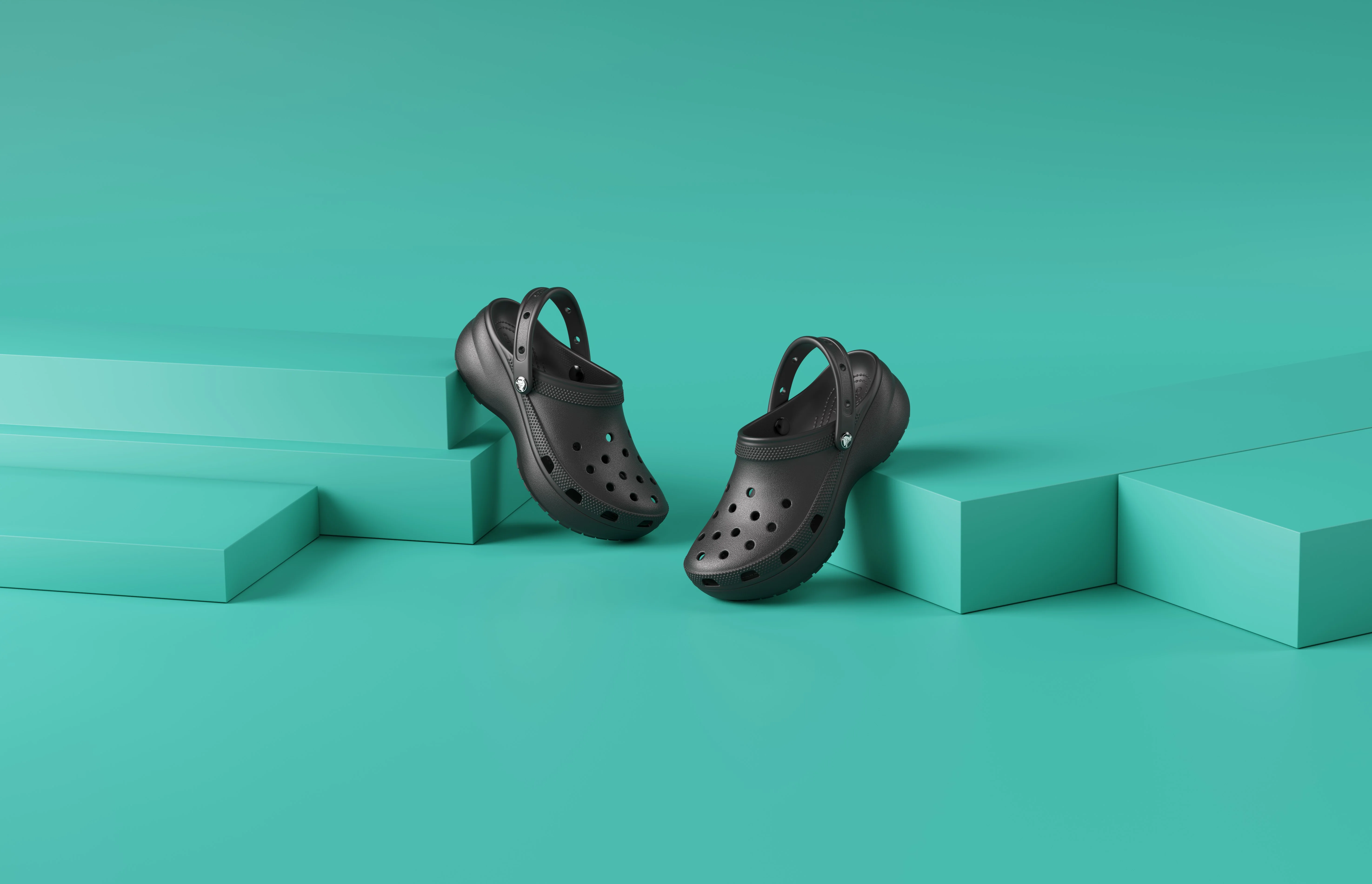 Crocs Unisex Classic Clogs (Black) - Image 11