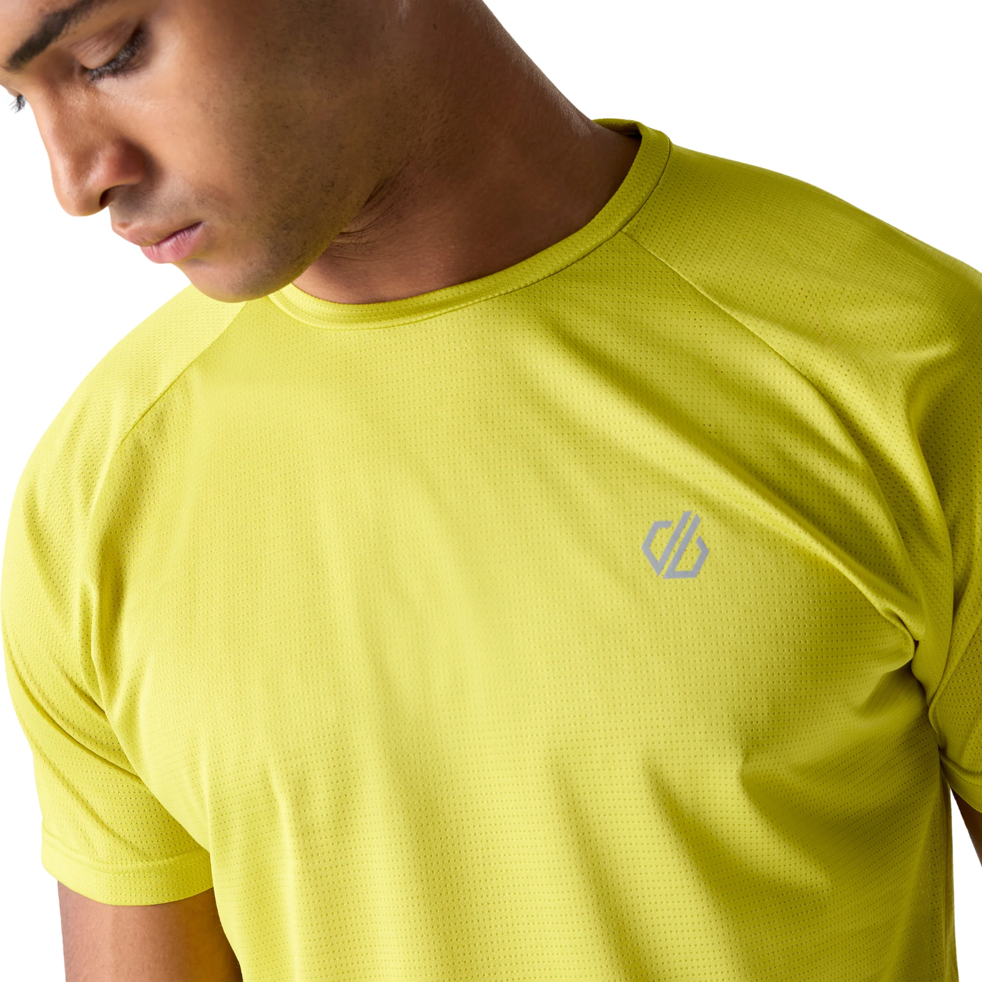 Dare 2B Men's Accelerate Short Sleeve Technical Tee (Fragile Sprout) - Image 3