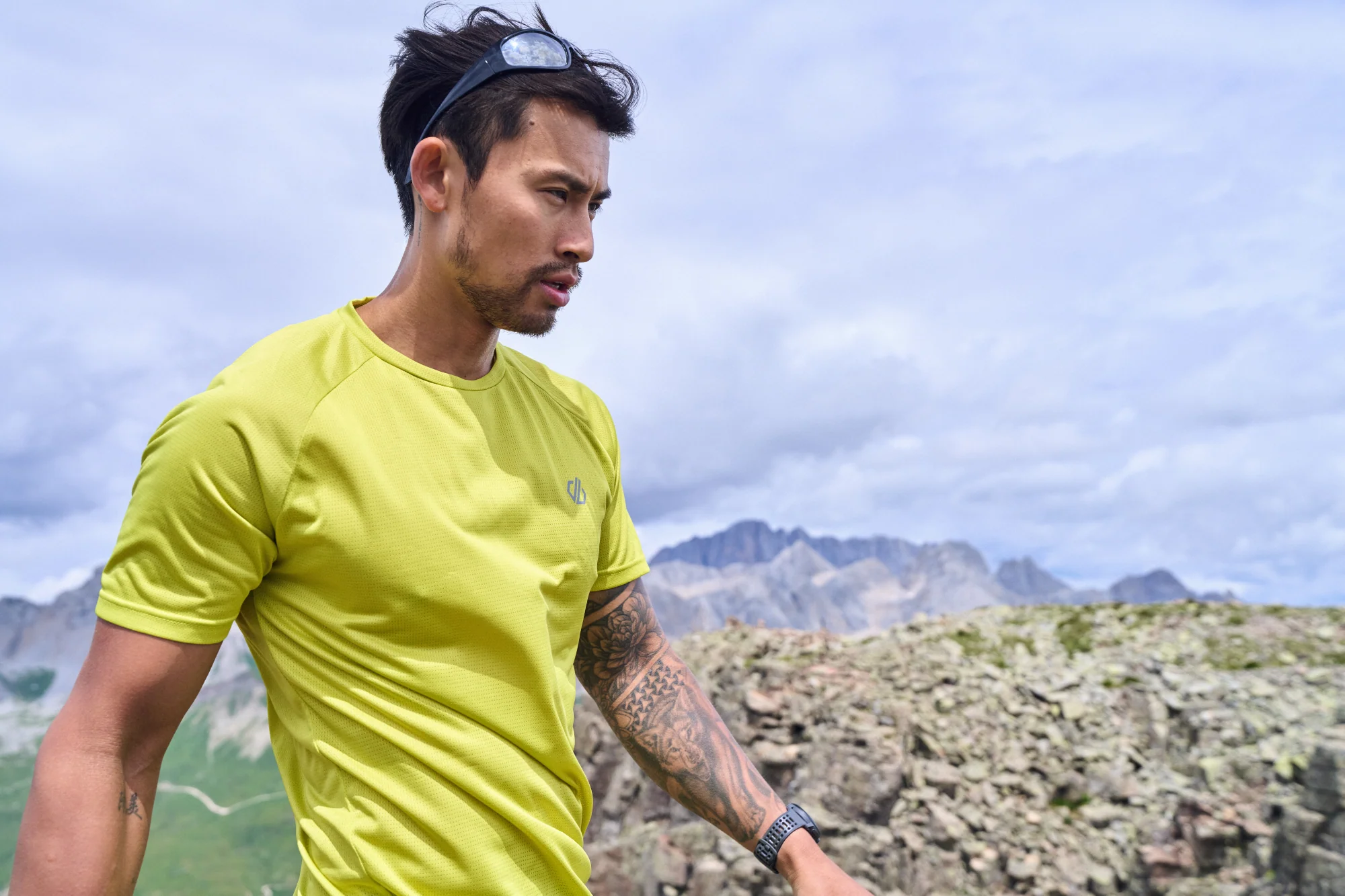 Dare 2B Men's Accelerate Short Sleeve Technical Tee (Fragile Sprout) - Image 9