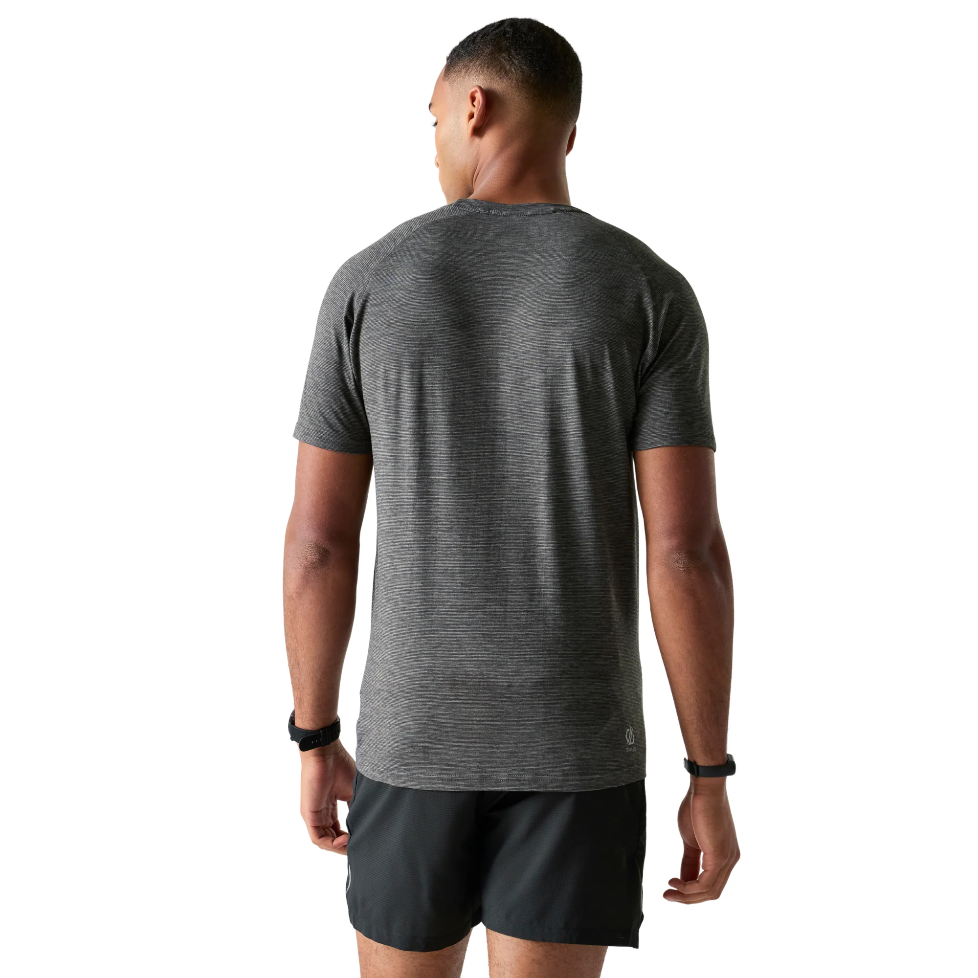 Dare 2B Men's Persist UPF50 Short Sleeve Technical Tee (Magnet) - Image 2