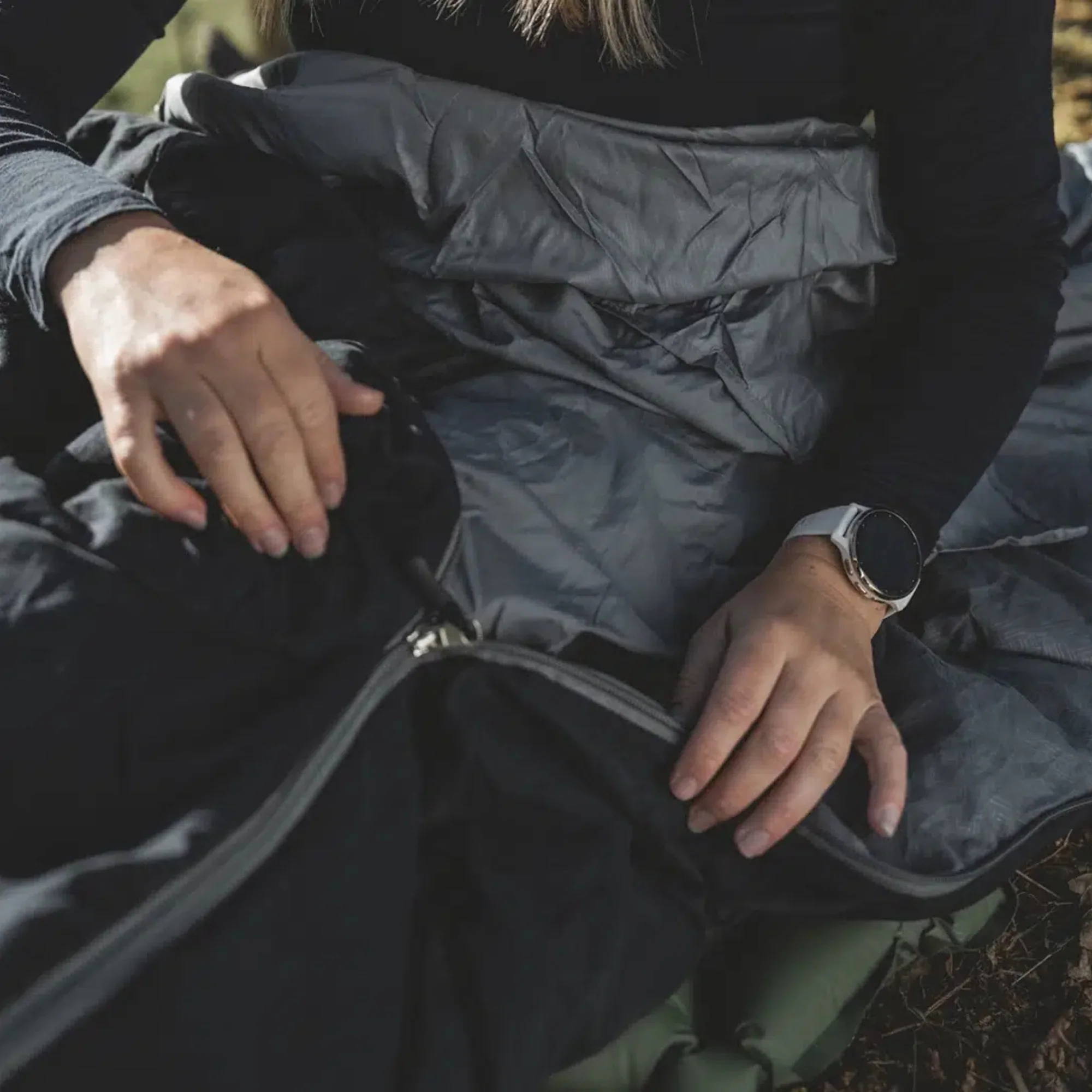 Easy Camp Sleeping Bag Liner Ultralight - Mummy Shape (Black/Grey) - Image 5
