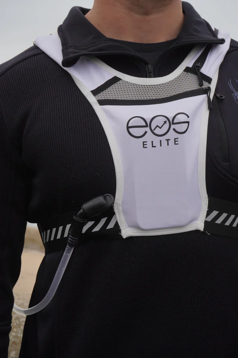 Eos Elite 700ml Water Bladder with Drinking Tube (Black) - Image 7