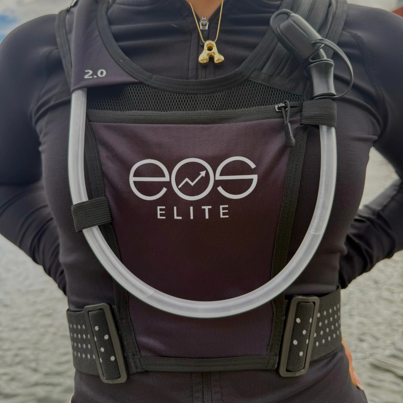 Eos Elite Unisex Ultralight 2.0 Running Vest (Black) - Image 8