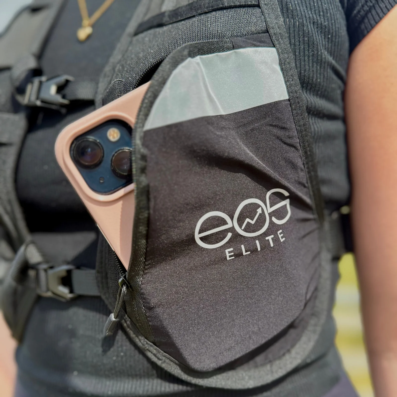 Eos Elite Unisex UltraEndure Running & Trail Vest (Black) - Image 10