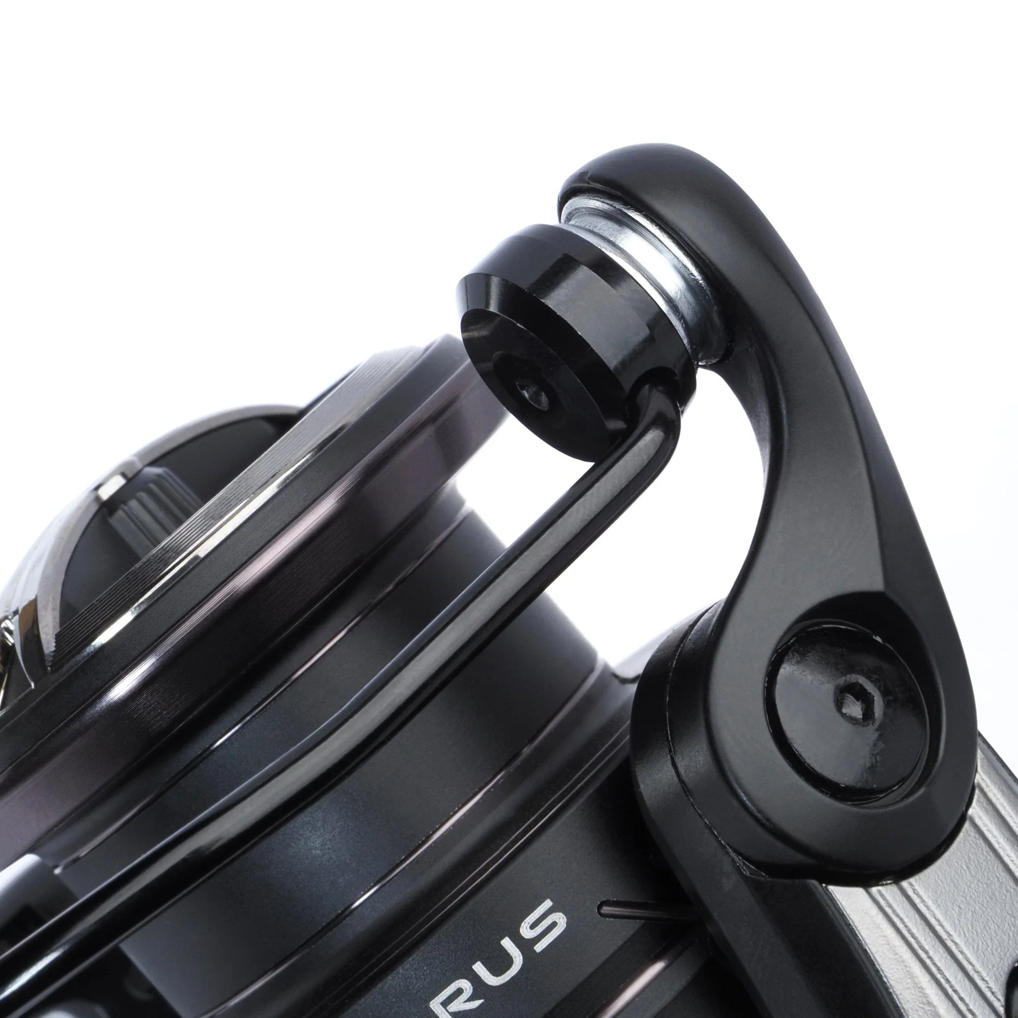 Savage Gear Exorus Spinning Reel (4000) - Image 5