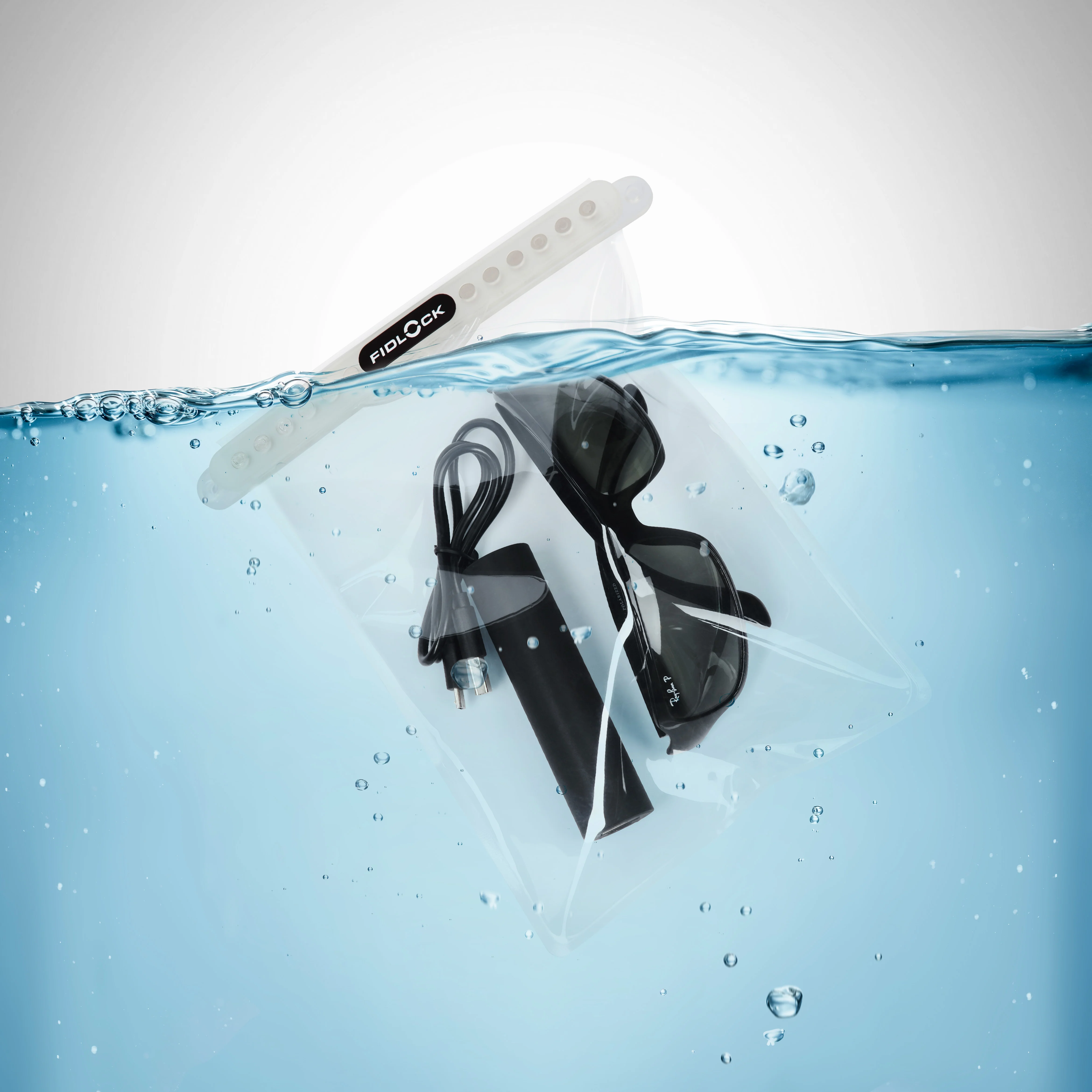 Fidlock Hermetic Maxi Dry Bag (Transparent) - Image 2
