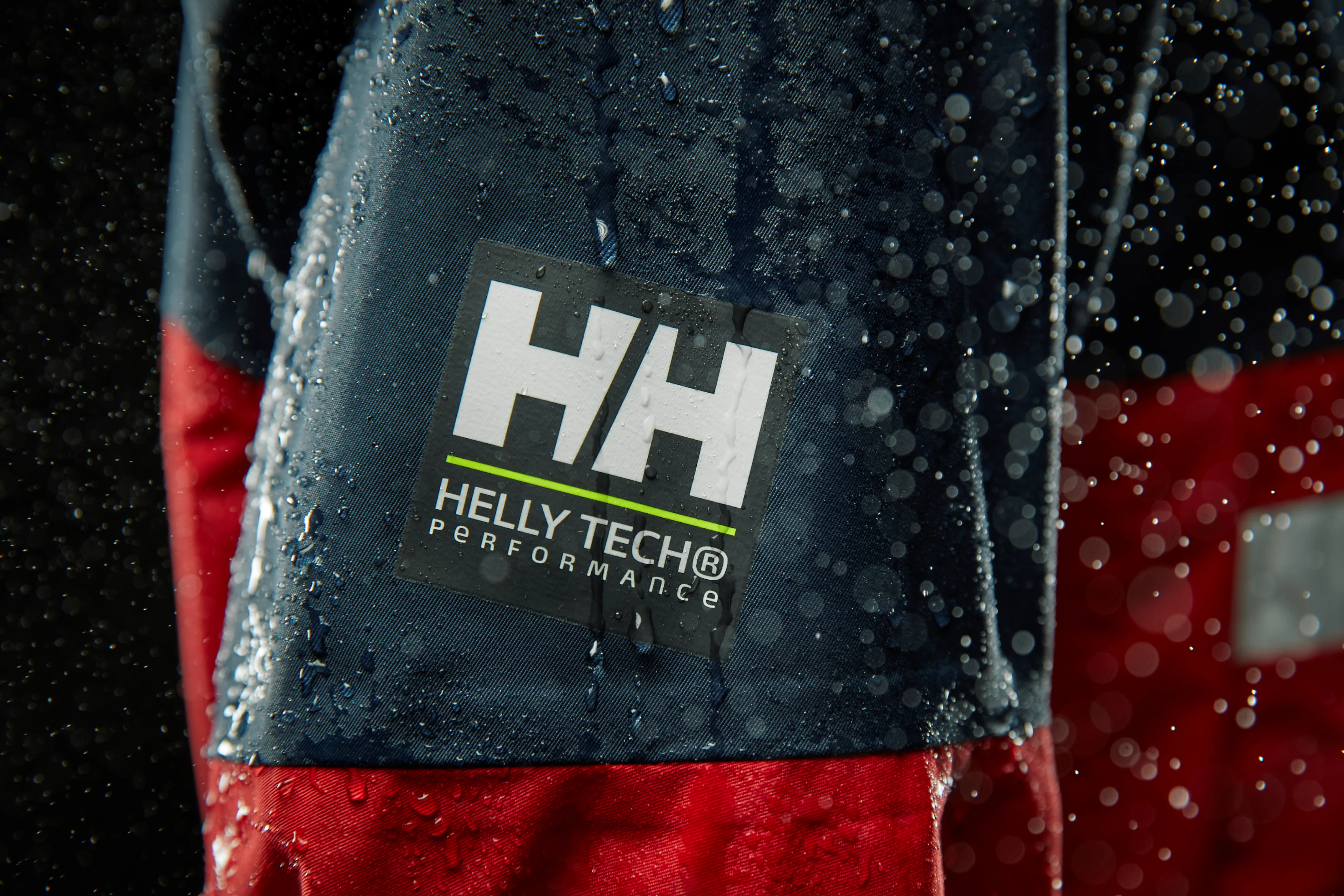 Helly Hansen Men's Pier 4.0 HT Waterproof Sailing Jacket (Red) - Image 15