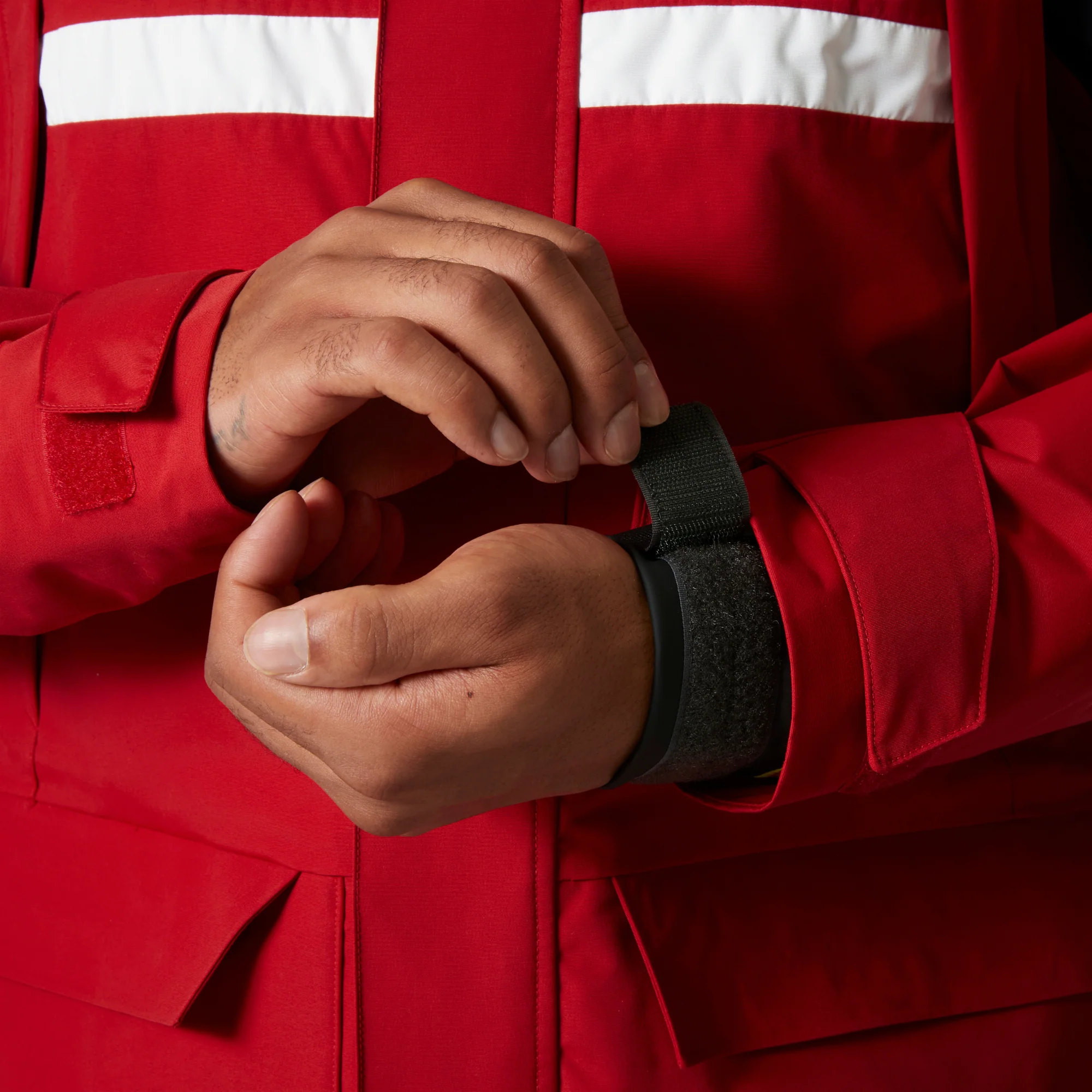 Helly Hansen Men's Pier 4.0 HT Waterproof Sailing Jacket (Red) - Image 4