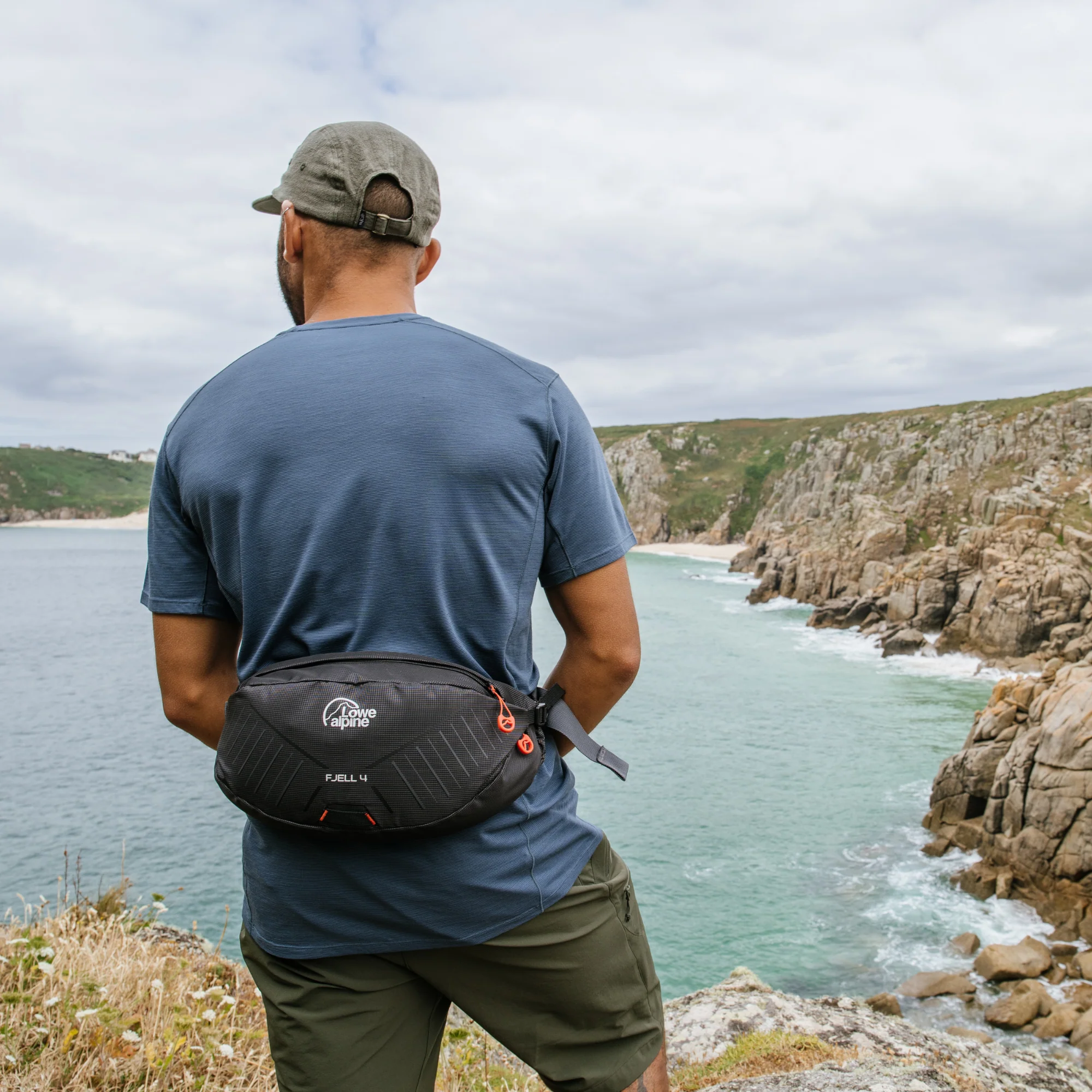 Lowe Alpine Fjell 4L Waist Pack (Black) - Image 5