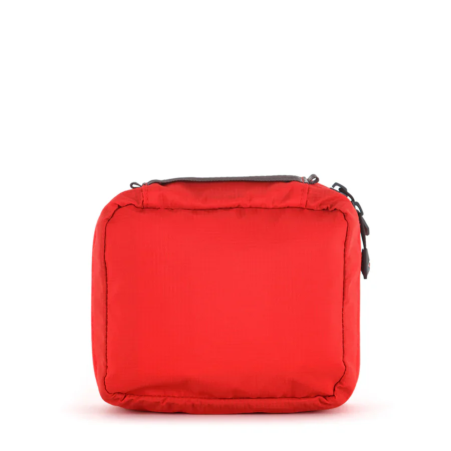 Lifesystems Adventurer First Aid Kit - Image 3