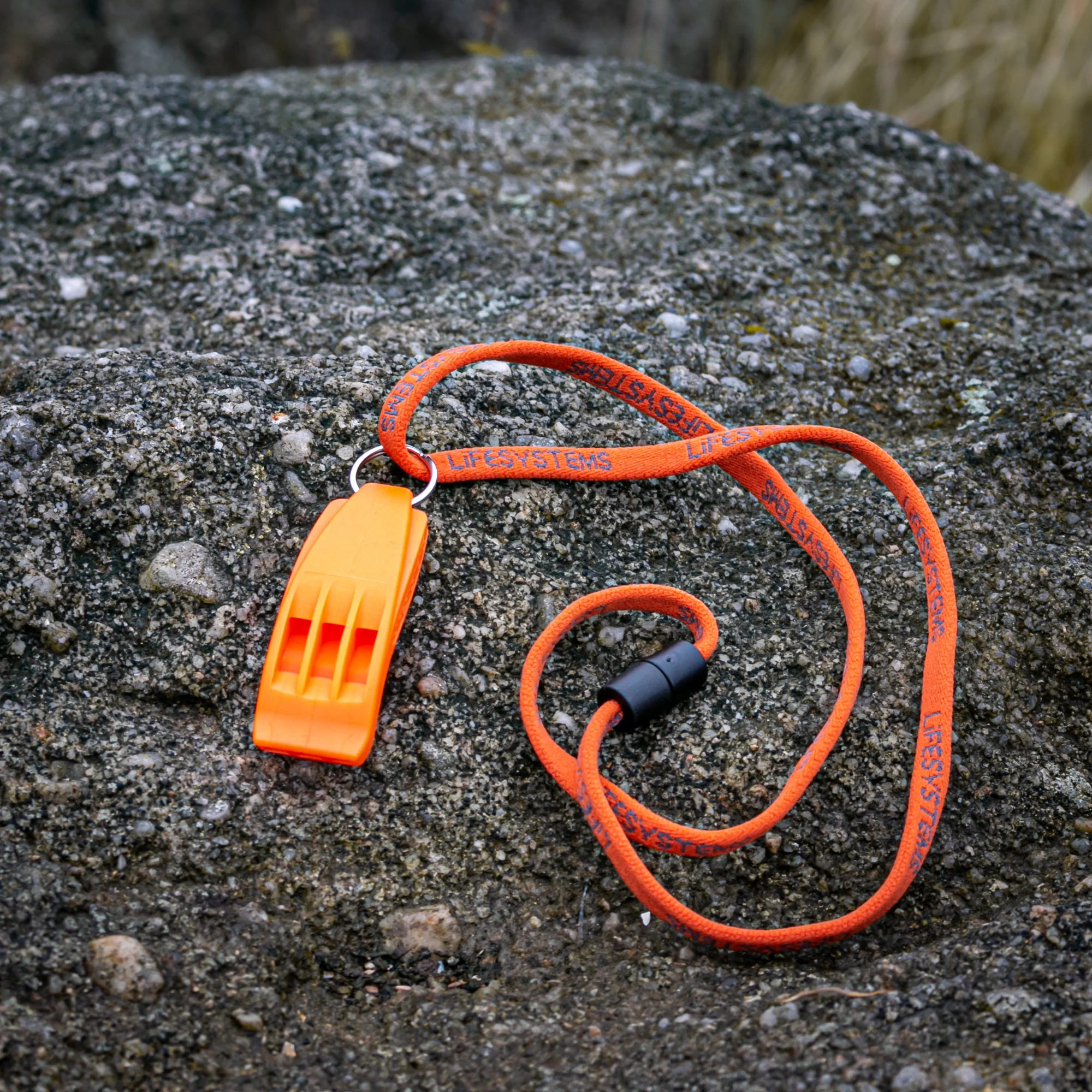 Lifesystems Hurricane Whistle - Image 5