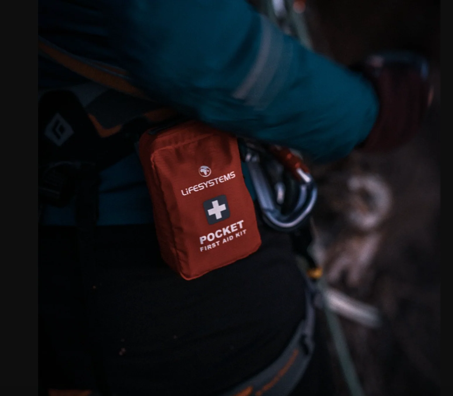 Lifesystems Pocket First Aid Kit - Image 5