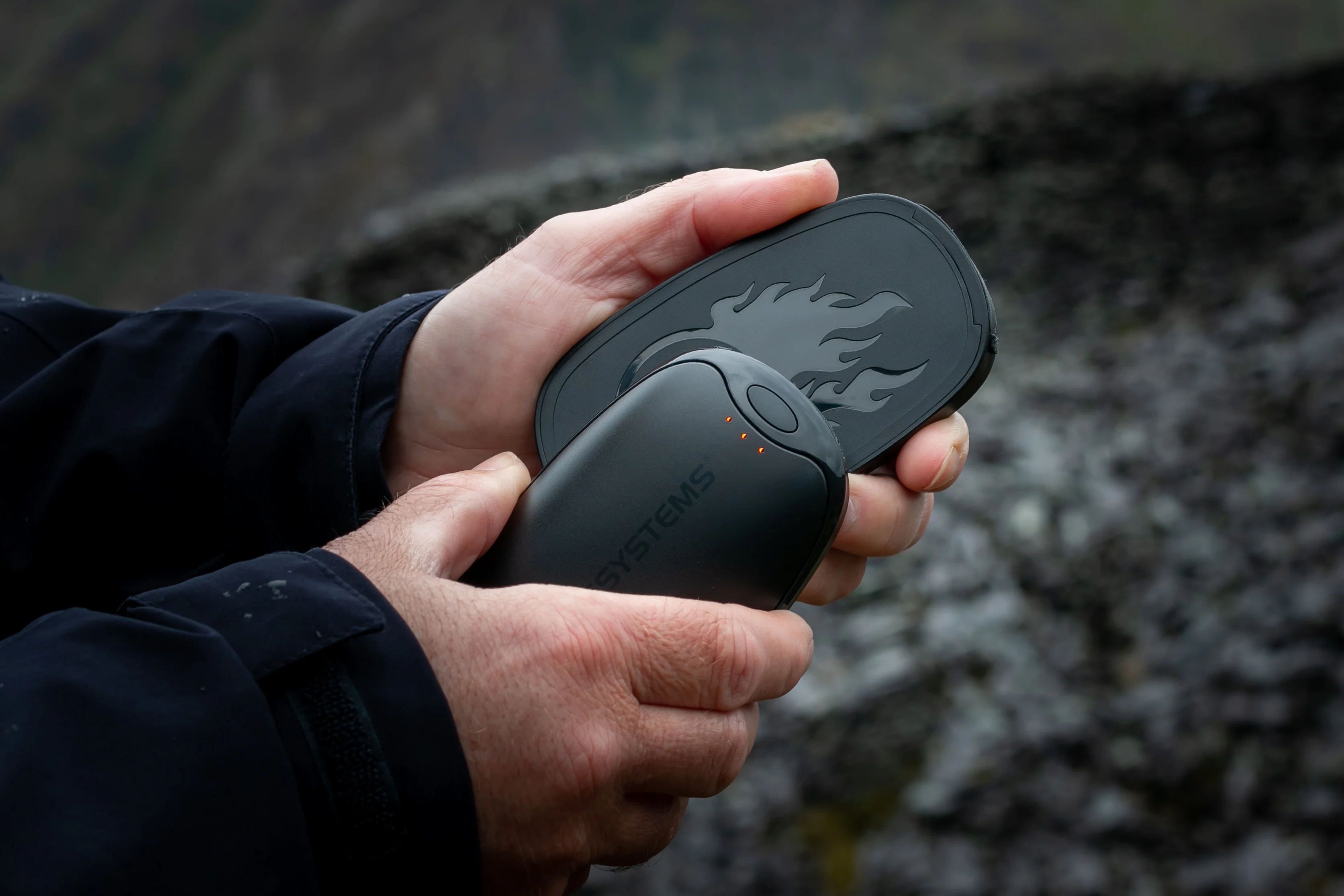 Lifesystems Rechargeable Dual Palm Handwarmers - Image 10