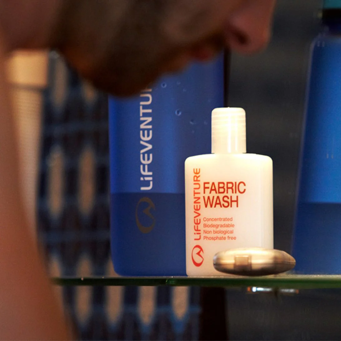 Lifeventure Fabric Wash (100ml) - Image 3