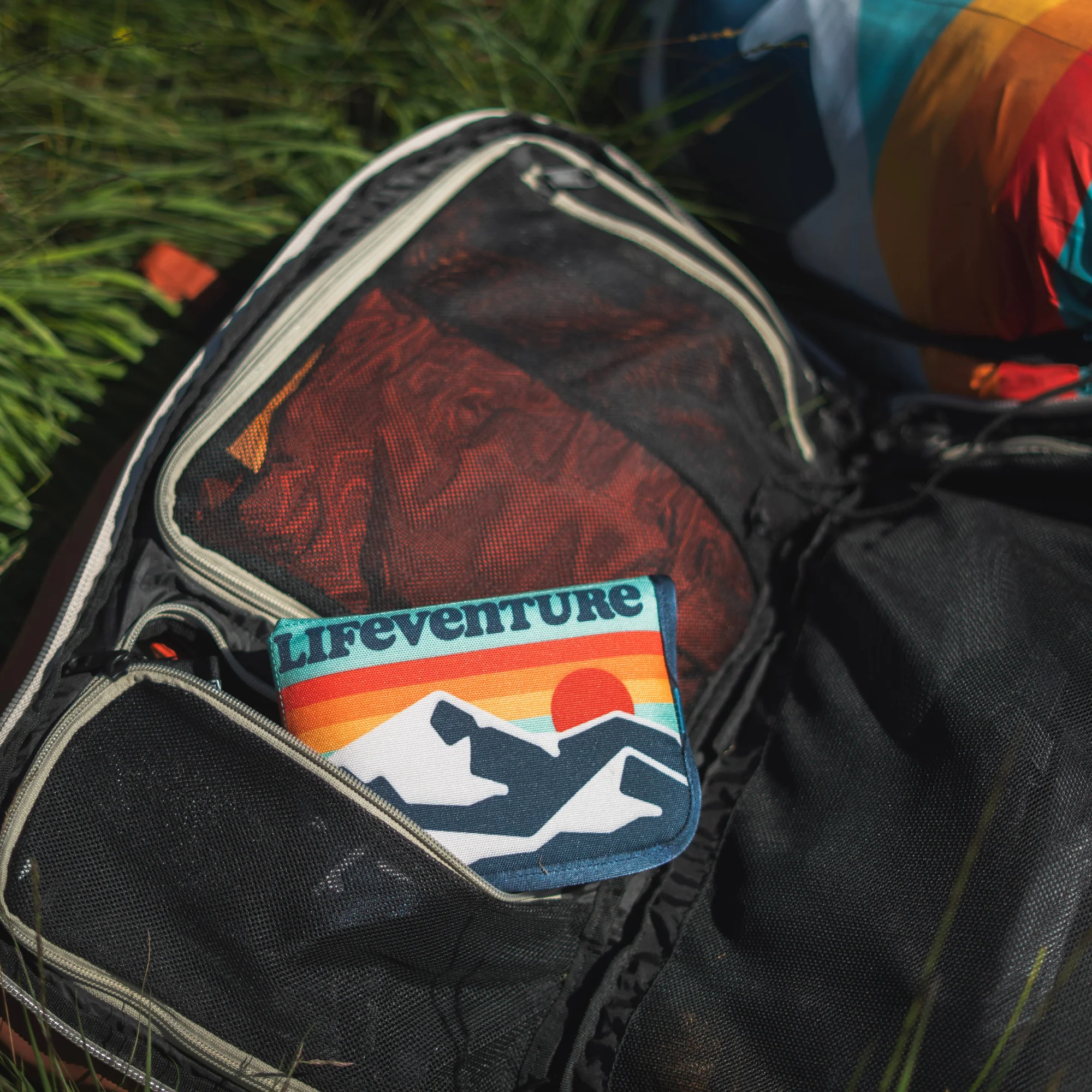 Lifeventure Sit Mat (Retro) - Image 4
