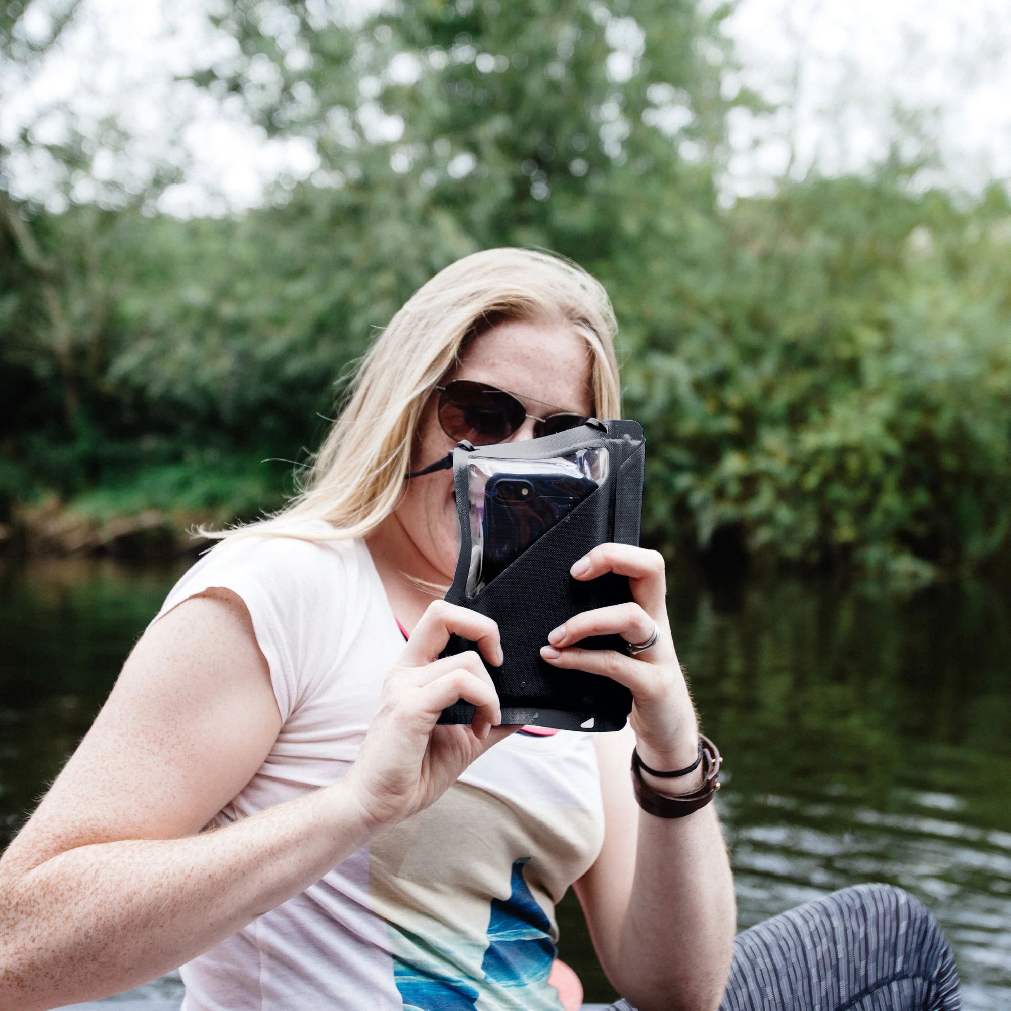 Lifeventure Waterproof Phone Case Plus (Grey) - Image 5