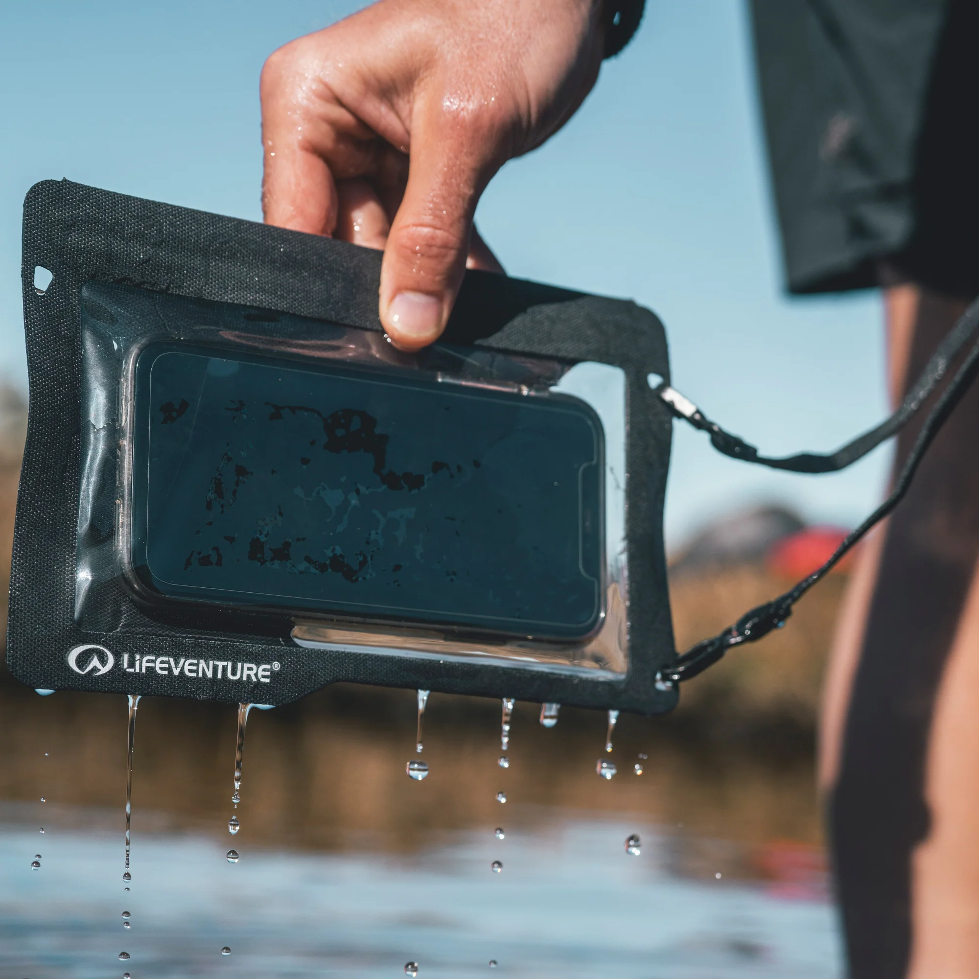 Lifeventure Waterproof Phone Case Plus (Grey) - Image 6