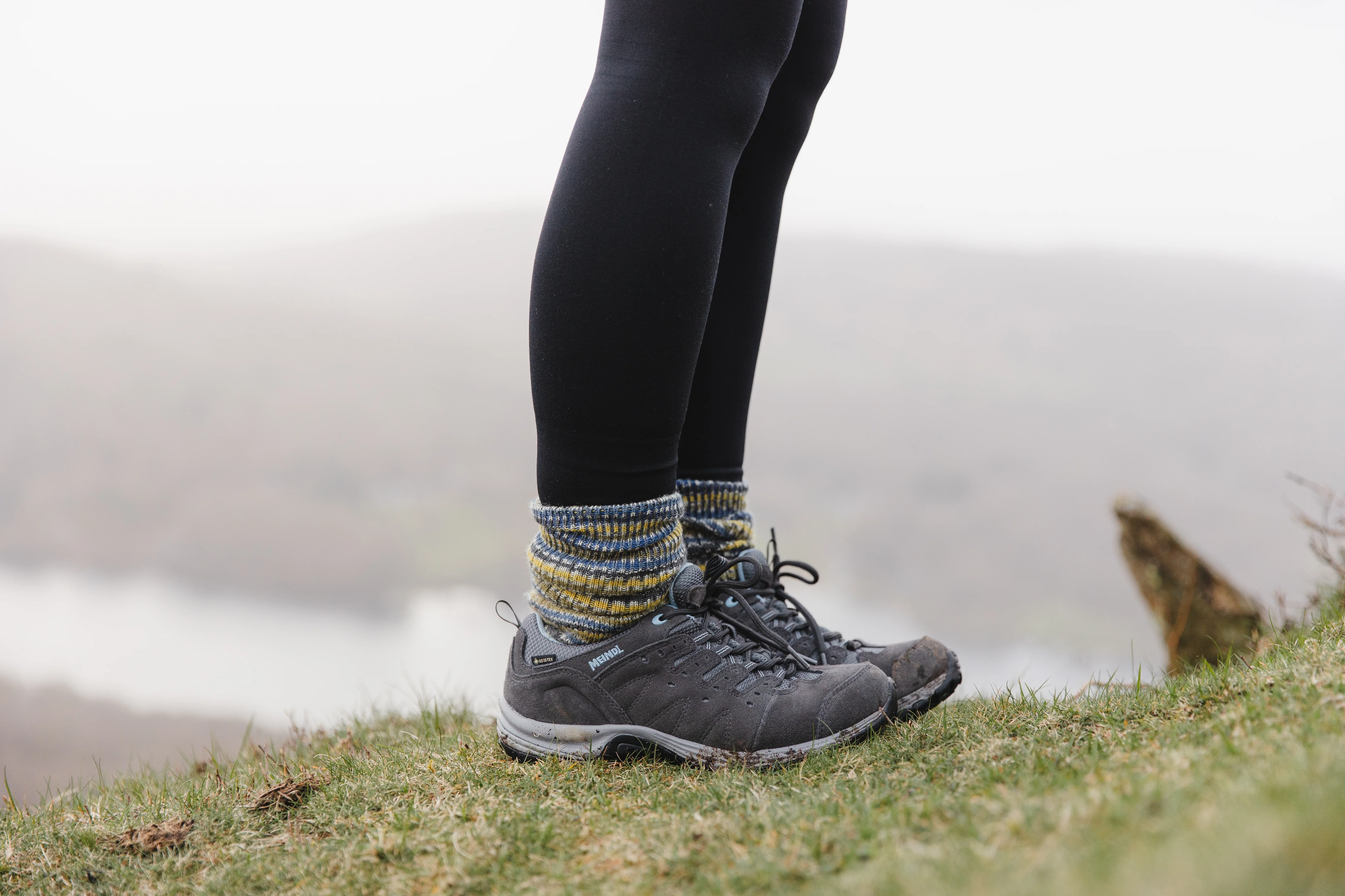 Meindl Women's Rapide Gore-Tex Trail Shoes (Anthracite/Azure) - Image 4