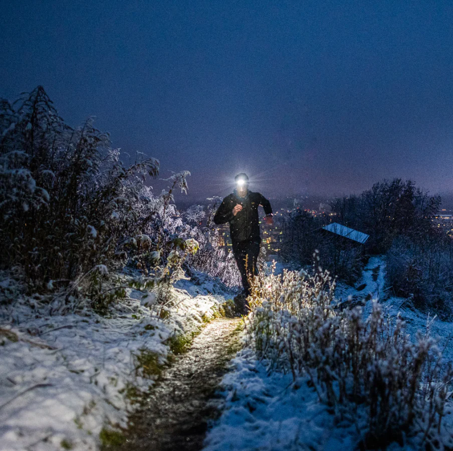 Ledlenser NEO5R Rechargeable Running Headtorch with Chest Strap (Blue) - Image 8