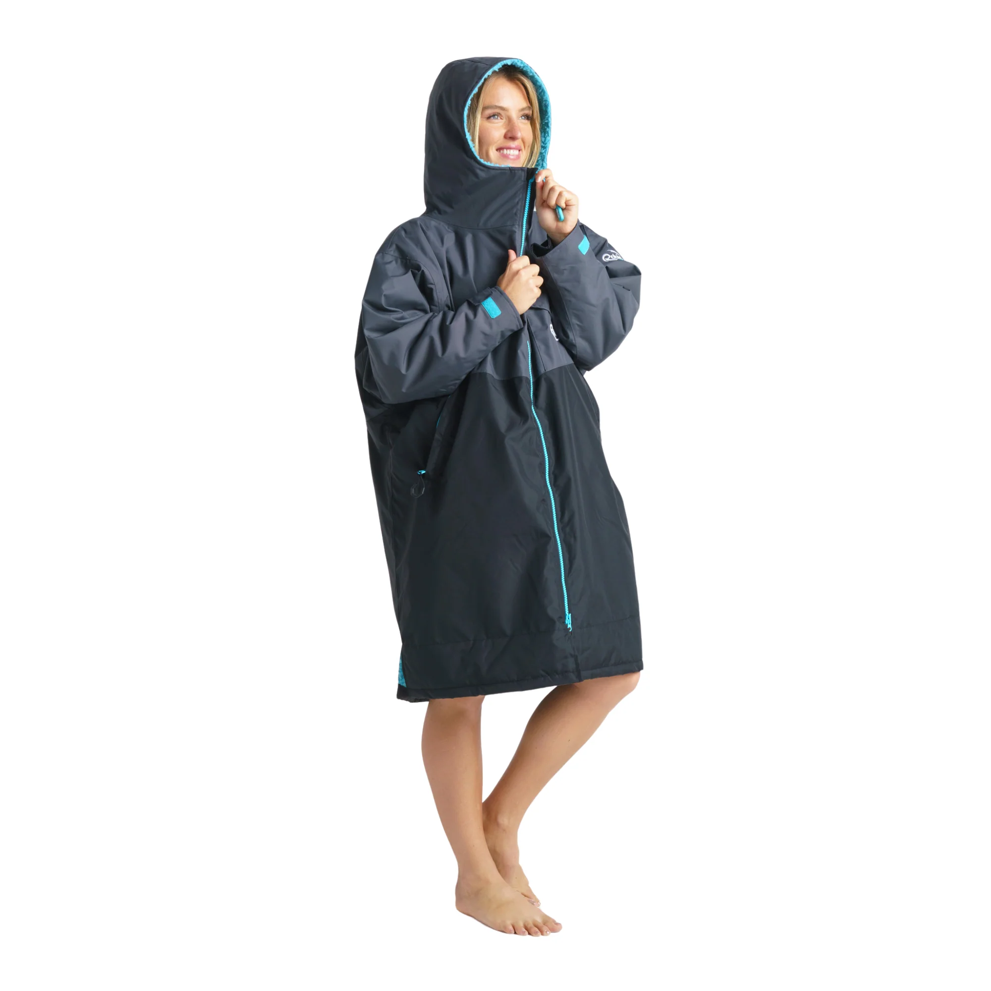 Robie Unisex Dry Series Recycled Long Sleeve Hardshell Changing Robe (Black/Charcoal/Blue Atoll) - Image 6