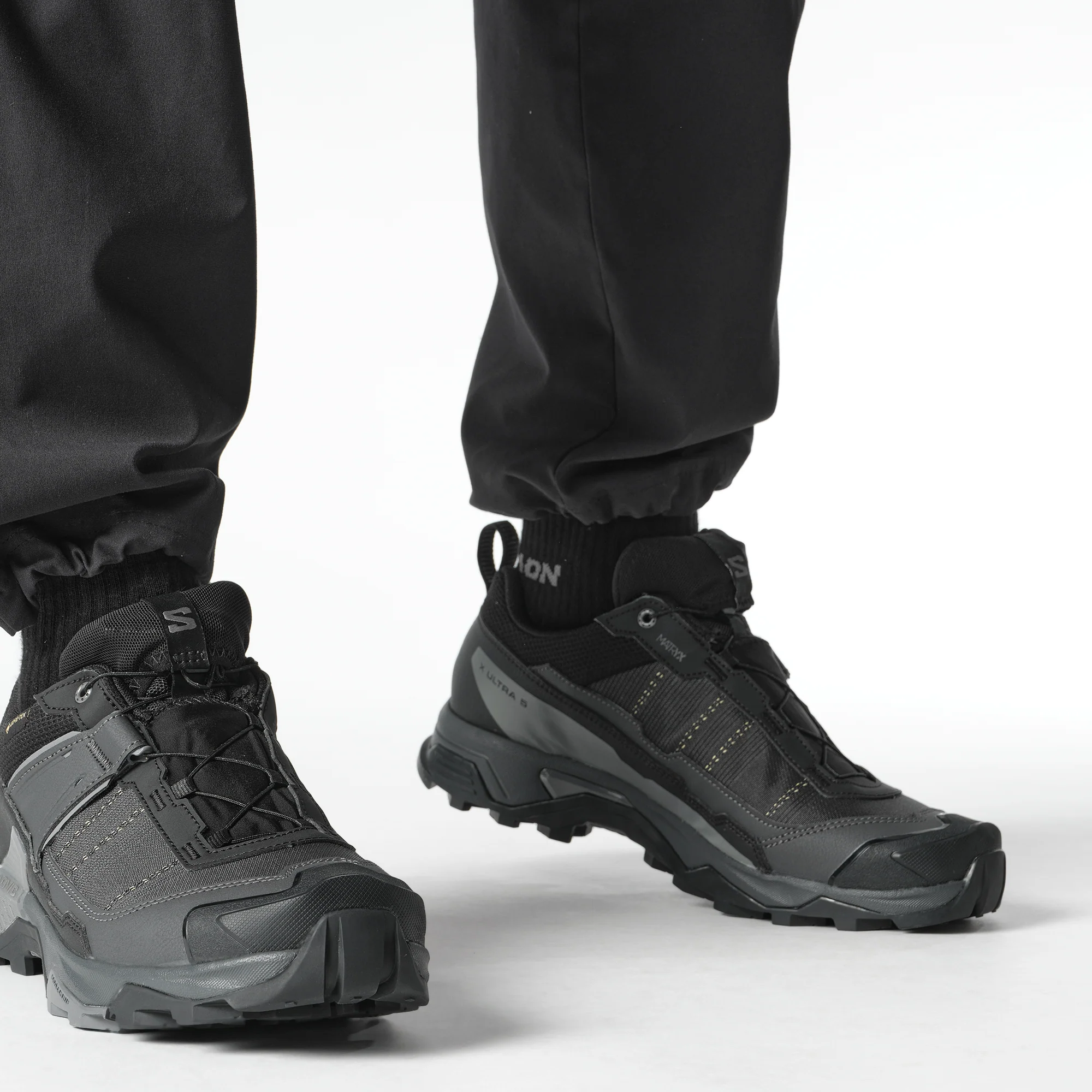 Salomon Men's X Ultra 5 Gore-Tex Trail Shoes - WIDE FIT (Black/Asphalt/Castlerock) - Image 7