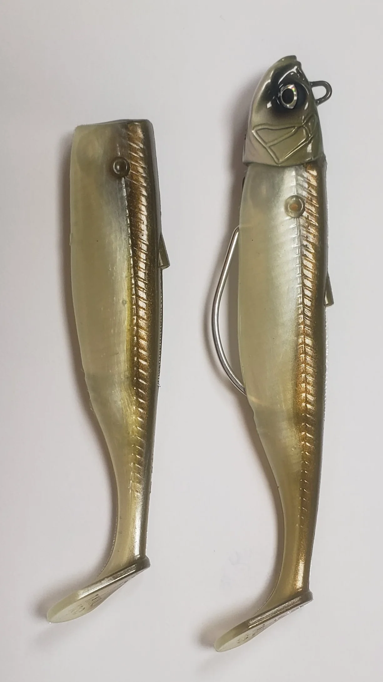 Savage Gear Minnow Weedless 2+1 Soft Lure (10cm/Sinking/16g)(Khaki) - Image 2