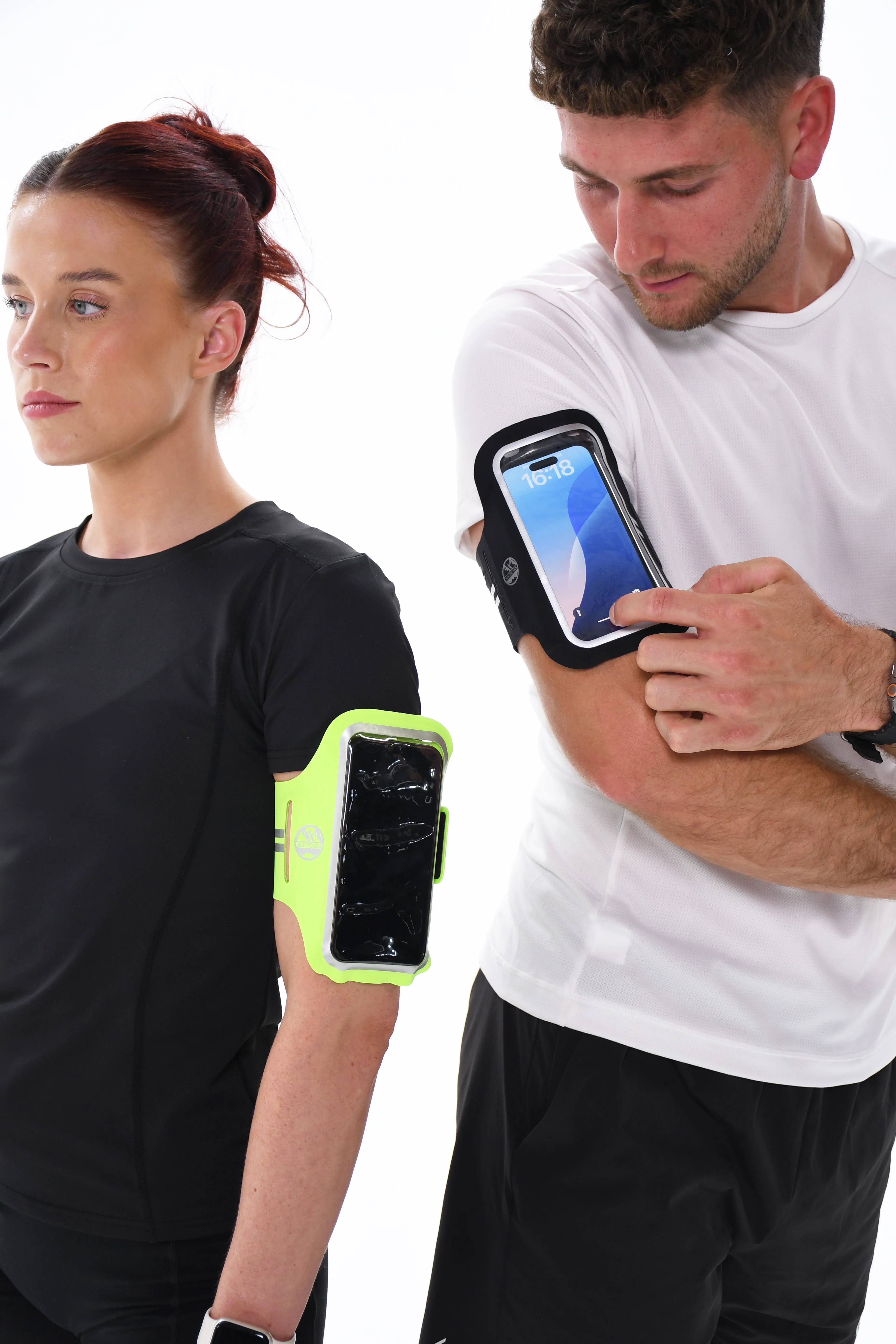 Six Peaks Armband Phone Holder (Black) - Image 7