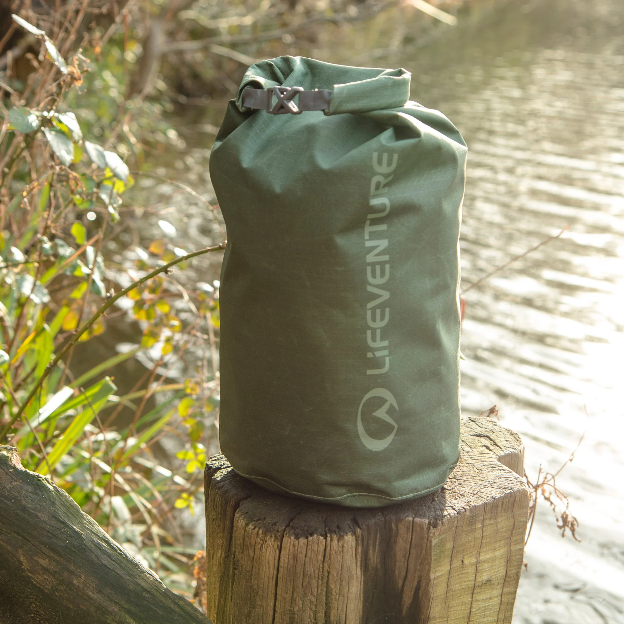 Lifeventure Storm 10L Dry Bag (Green) - Image 5