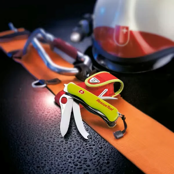 Victorinox Swiss Army Knife: Rescue Tool MW (Phosphorescent Yellow)(13 Tools) - Image 4