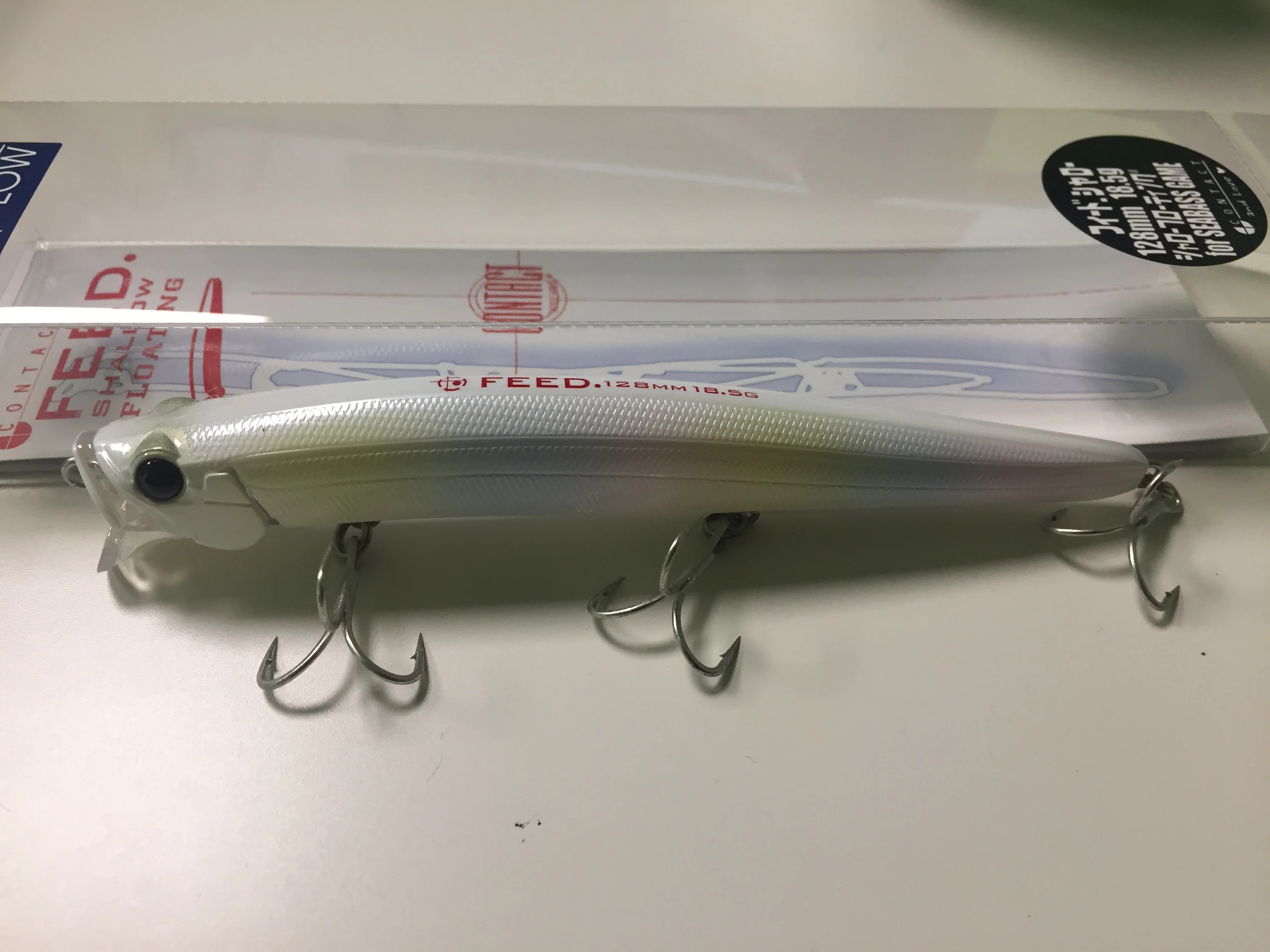 Tackle House Contact Feed Shallow Lure (18.5g/Floating/12.8cm)(06 - Pearl Rainbow Glow Belly) - Image 2