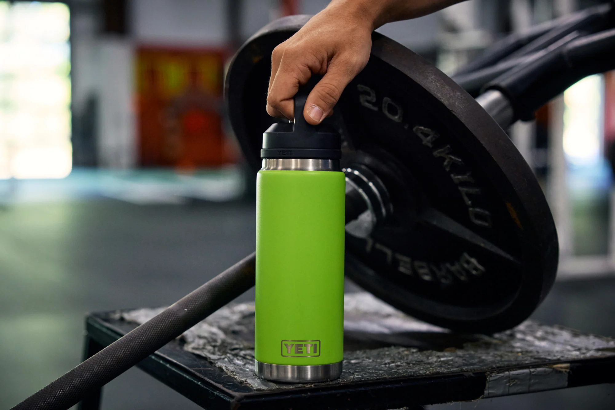 Yeti Rambler 26oz/769ml Insulated Bottle with Chug Cap (Venom) - Image 7